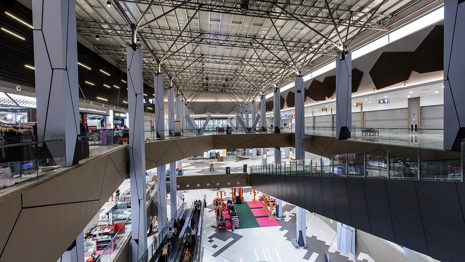 A commercial & retail space by BRB