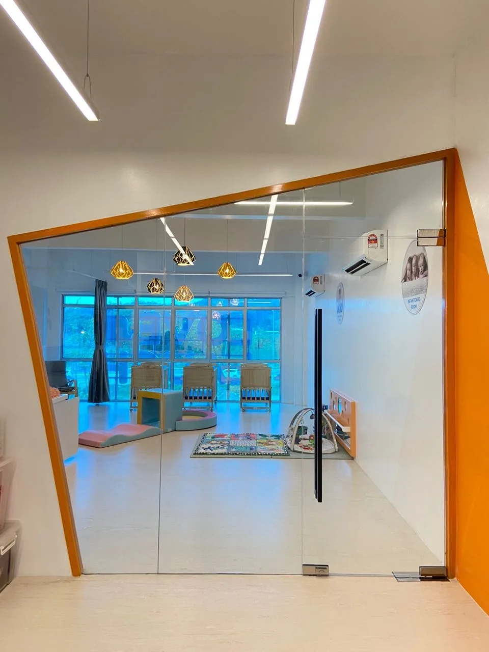 Aluminum Casement Wall with Glass, Rawang