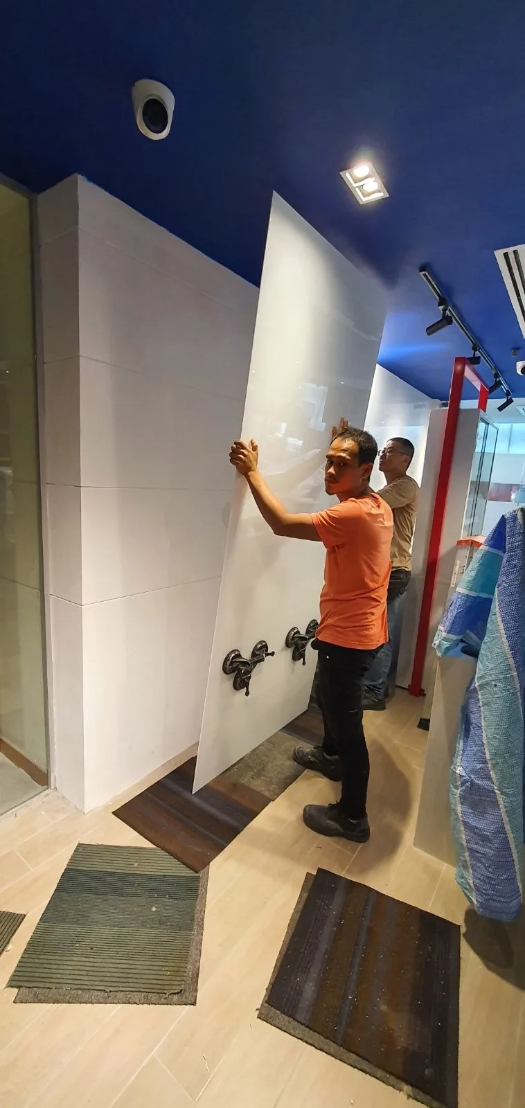 Color Glass Supply/Install Project, SKM HQ