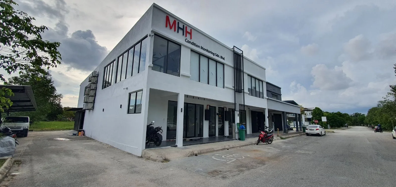 Interior Design & Build Office Renovation - Oil & Gas Industries Office, Bandar Bukit Raja