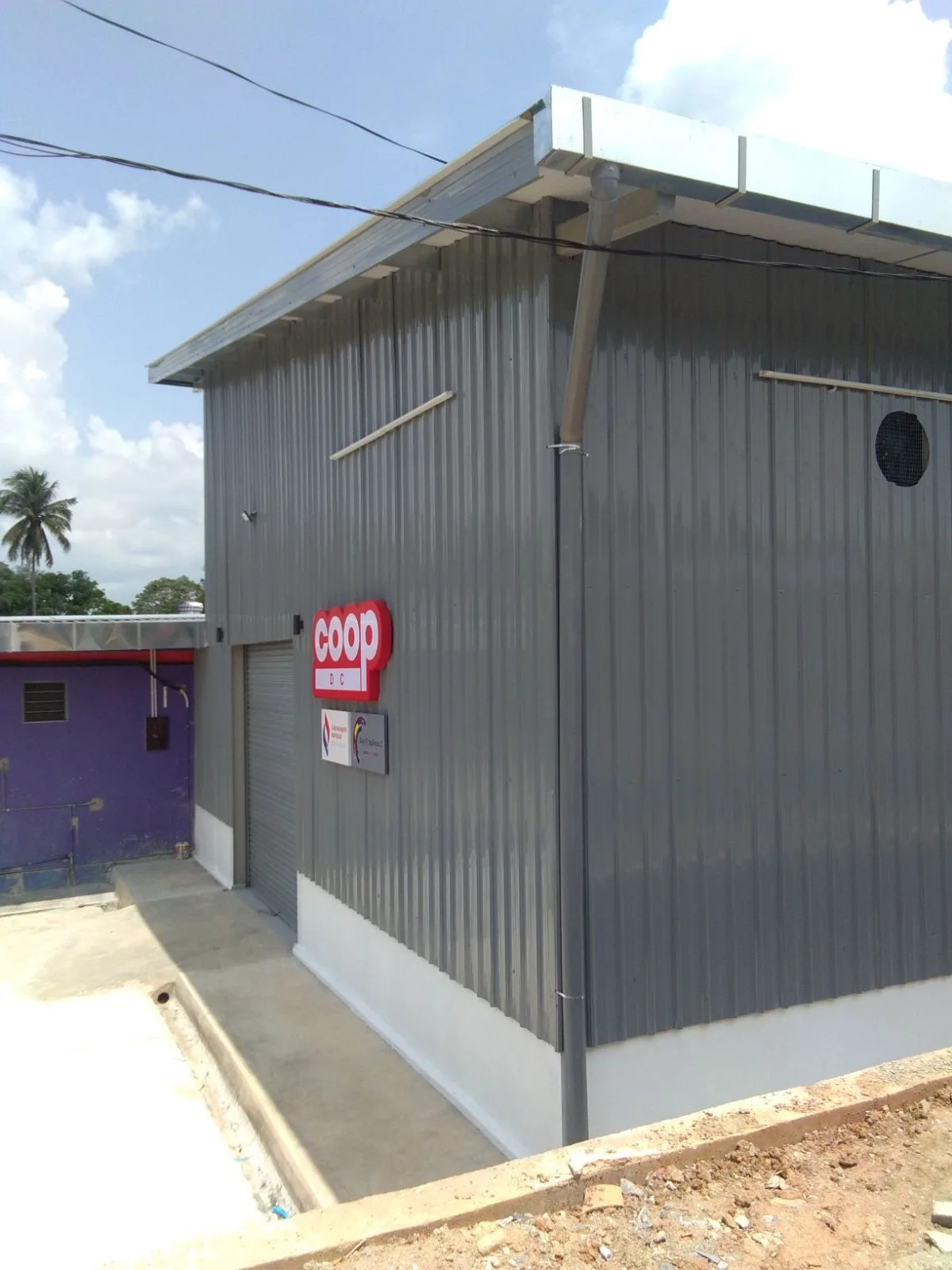 Photo 6 of 9